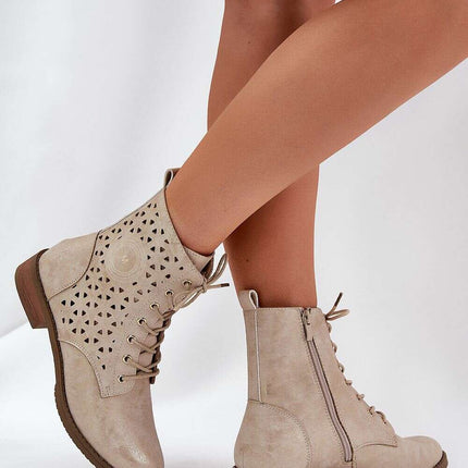 Boots model 208796 - Très Elite