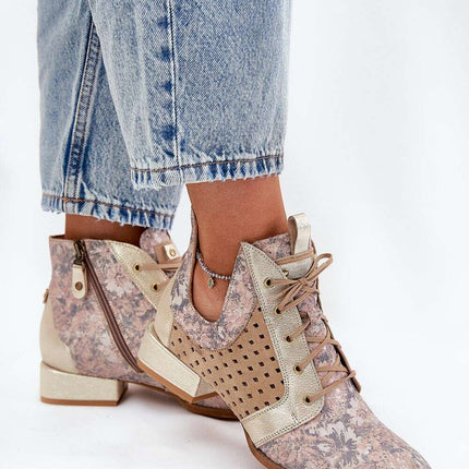 Boots model 211091 - Très Elite