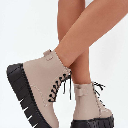 Boots model 216833 - Très Elite