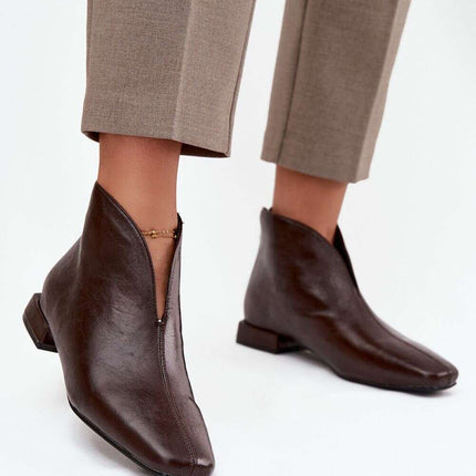 Boots model 217509 - Très Elite