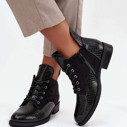 Boots model 217740 - Très Elite