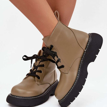 Boots model 217788 - Très Elite