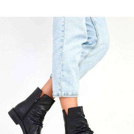 Boots model 217898 - Très Elite