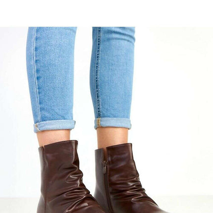 Boots model 217899 - Très Elite
