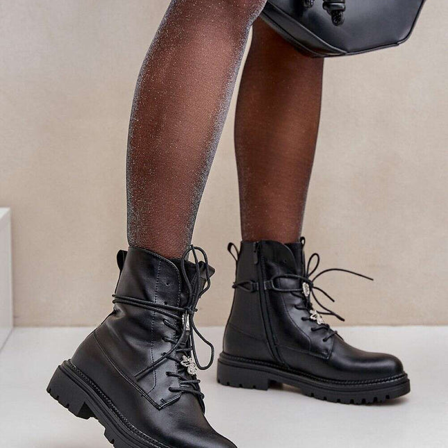 Boots model 218518 - Très Elite