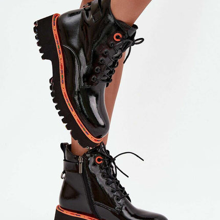 Boots model 218720 - Très Elite