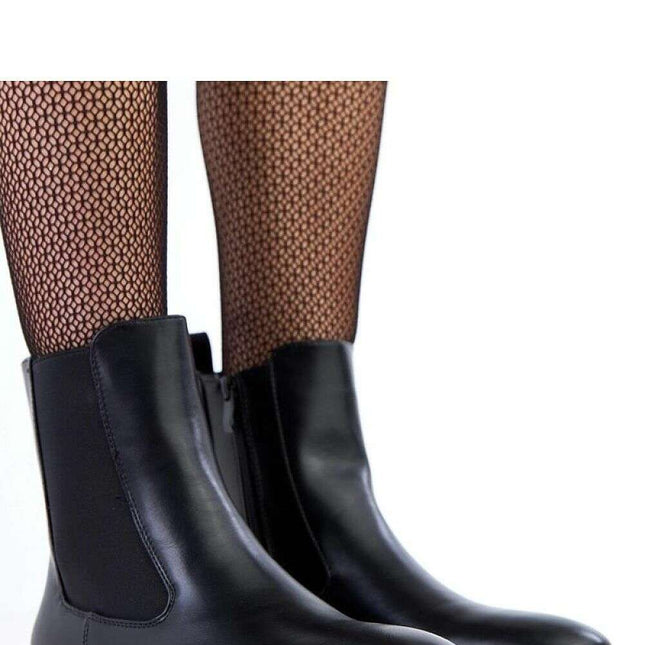 Boots model 218811 - Très Elite