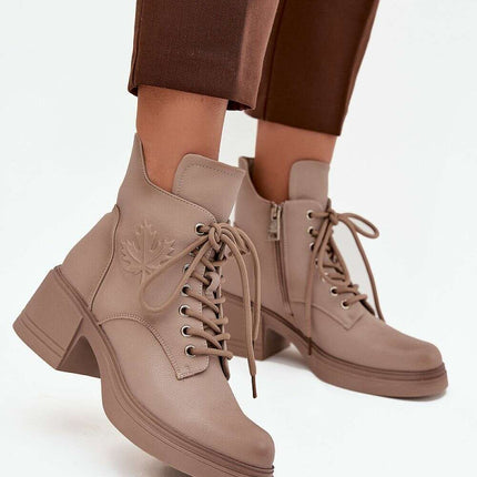 Boots model 219255 - Très Elite