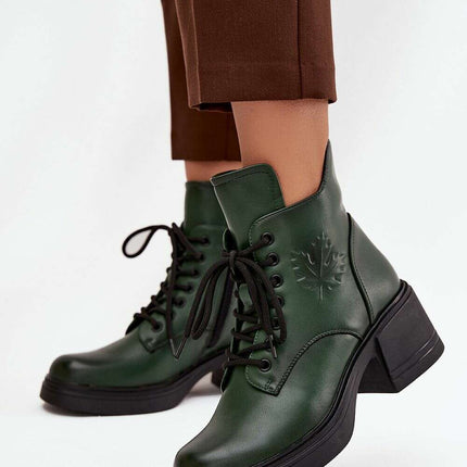 Boots model 219256 - Très Elite