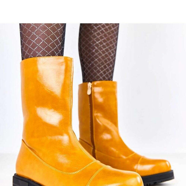 Boots model 219424 - Très Elite