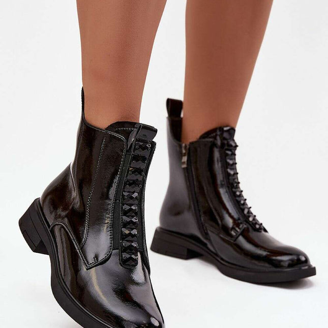 Boots model 219578 - Très Elite