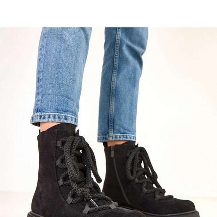 Boots model 220571 - Très Elite