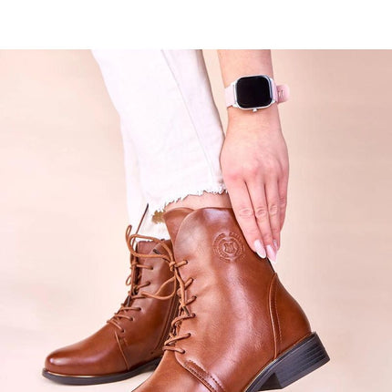 Boots model 221372 - Très Elite