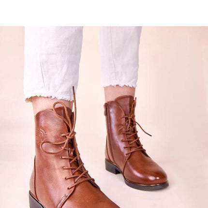 Boots model 221372 - Très Elite