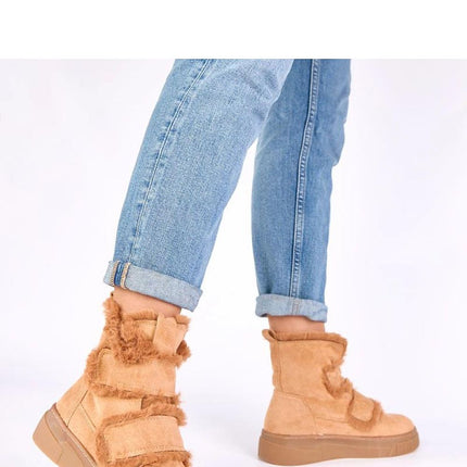 Boots model 221637 - Très Elite