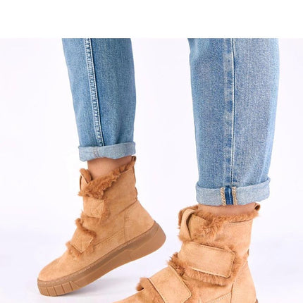 Boots model 221637 - Très Elite