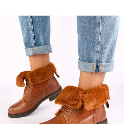 Boots model 221640 - Très Elite