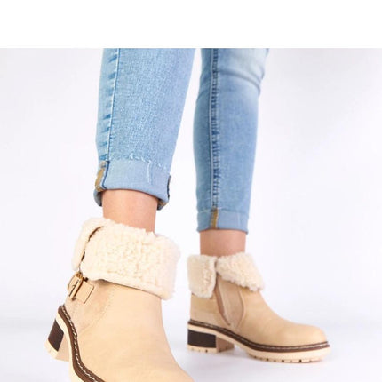 Boots model 221667 - Très Elite
