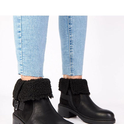 Boots model 221667- Très Elite- Très Elite