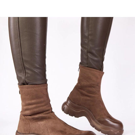 Boots model 221671 - Très Elite