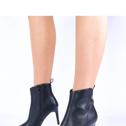 Boots model 222028 - Très Elite