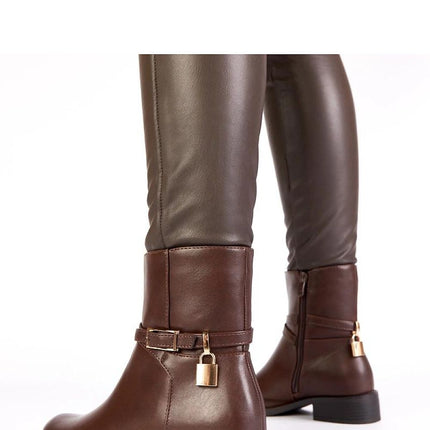 Boots model 222055 - Très Elite