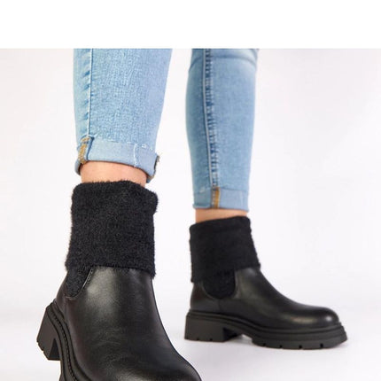Boots model 222355 - Très Elite
