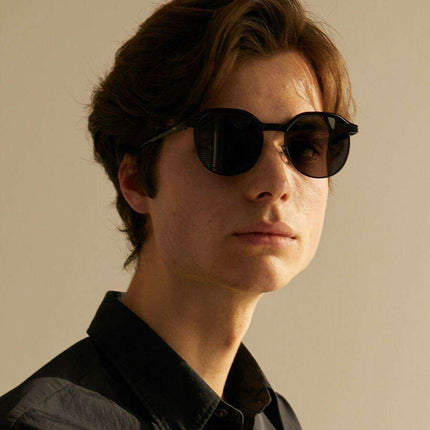 Brilliance Boost Sunglasses - Aubrey-OB211-Black: Fashionable Shades with UV Protection - Très Elite