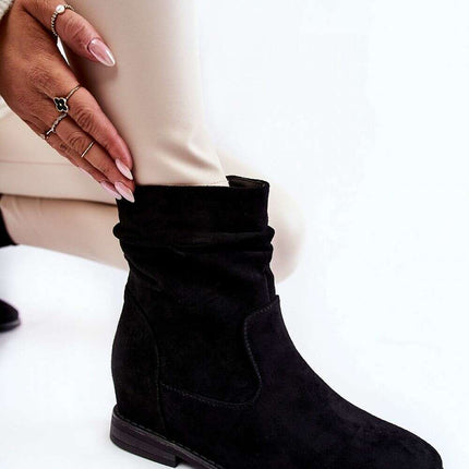 Buskin boots model 190710 - Très Elite