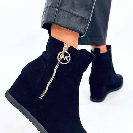 Buskin boots model 201392 - Très Elite