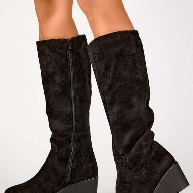 Buskin boots model 203051