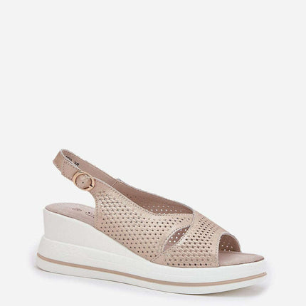Buskin model 213456 - Très Elite