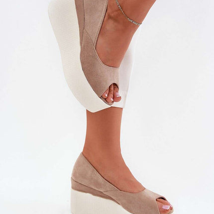 Buskin model 215010 - Très Elite