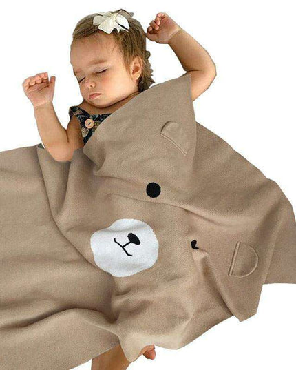 Whimsical Bear-Themed European Wool Baby Quilt: Luxurious and Playful Nursery Essential