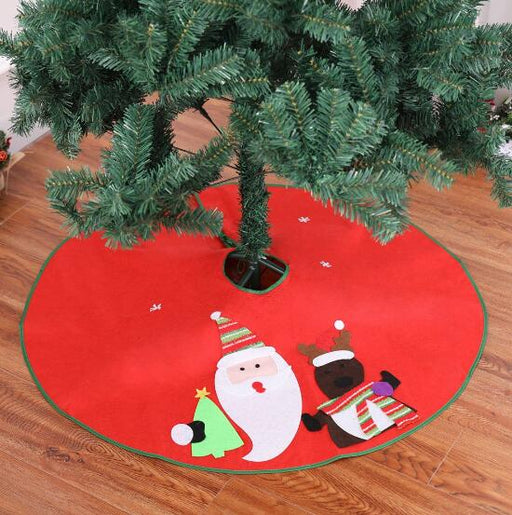 Elegant Red Christmas Tree Skirt with Intricate Embroidery - 90/100cm Diameter