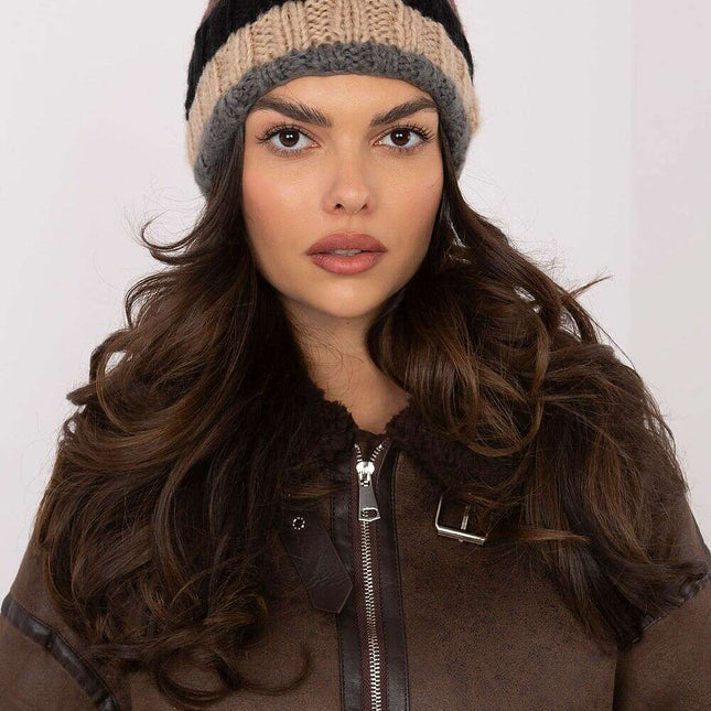 Cap model 203832- Très Elite- Très Elite