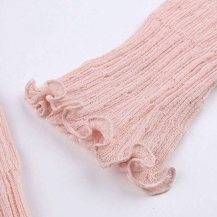 Casual Ribbed Knit Top with Ruffled Hem - Très Elite