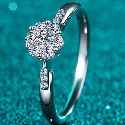Celestial Elegance Moissanite Sterling Silver Ring - Très Elite