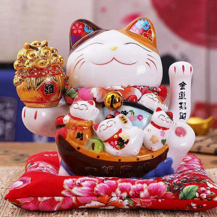 Ceramic 7.5-Inch Maneki Neko Cat Figurine with Swinging Arm for Attracting Abundance and Good Fortune - Très Elite