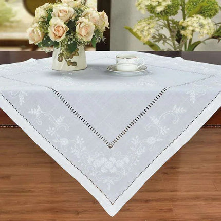 Chamomile Elegance White Table Linen Set by Jimo Lace - Très Elite