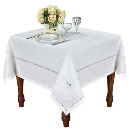 Chamomile Elegance White Table Linen Set by Jimo Lace - Très Elite