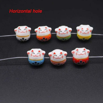 Charming 10pc Ceramic Lucky Cat Bead Set - Très Elite