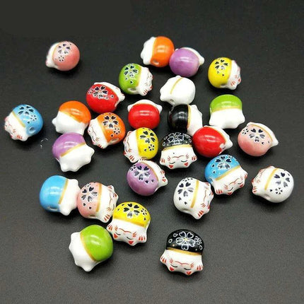 Charming 10pc Ceramic Lucky Cat Bead Set - Très Elite