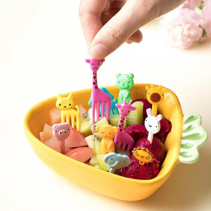 Charming Animal-Themed Mini Fork Set for Serving Fruits and Appetizers - Très Elite