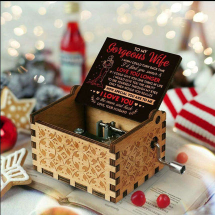 Charming Antique-Inspired Wooden Music Box - A Melody of Timeless Beauty - Très Elite