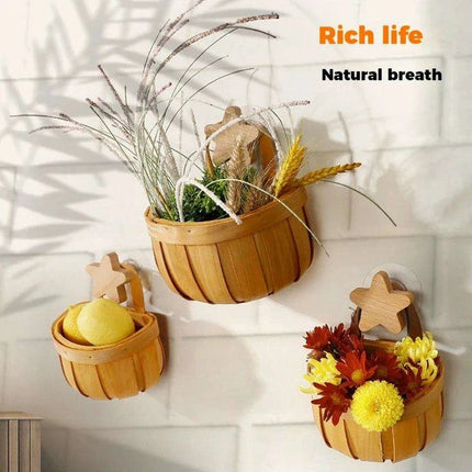 Charming Bamboo Wall-Mounted Basket for Scallions, Ginger, and Garlic Storage - Très Elite