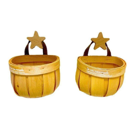 Charming Bamboo Wall-Mounted Basket for Scallions, Ginger, and Garlic Storage - Très Elite