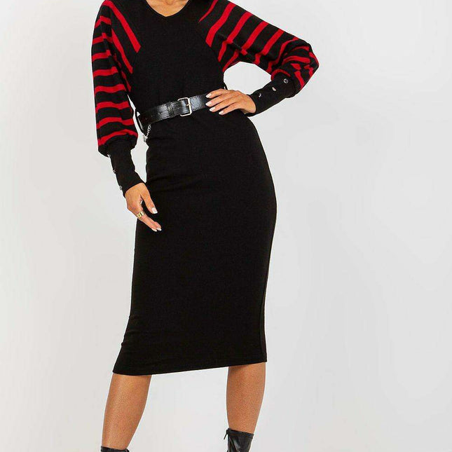 Charming Belted Knit Daydress - Très Elite