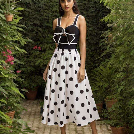 Charming Bow-Embellished Swim Set with Playful Polka Dot Skirt for Trendy Escapes - Très Elite