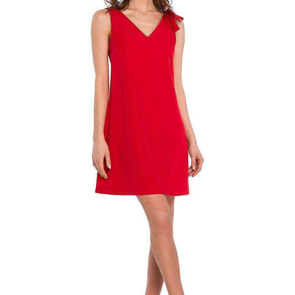 Charming Bow-Embellished Trapeze Dress - Très Elite